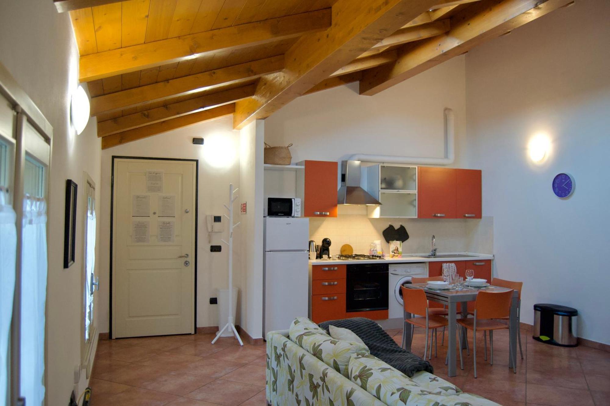 Appartement Casa Viola, Deliziosa Mansarda In Centro Storico à Modène Extérieur photo